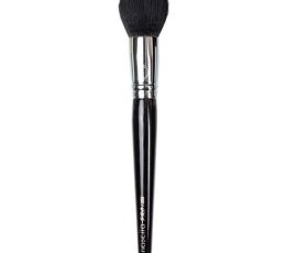 Nascita Pro Tapered Face Brush